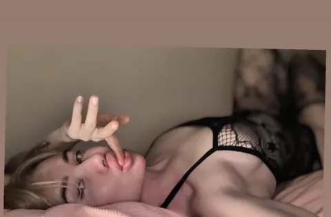 @anjelika