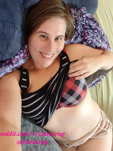 @claracrisp