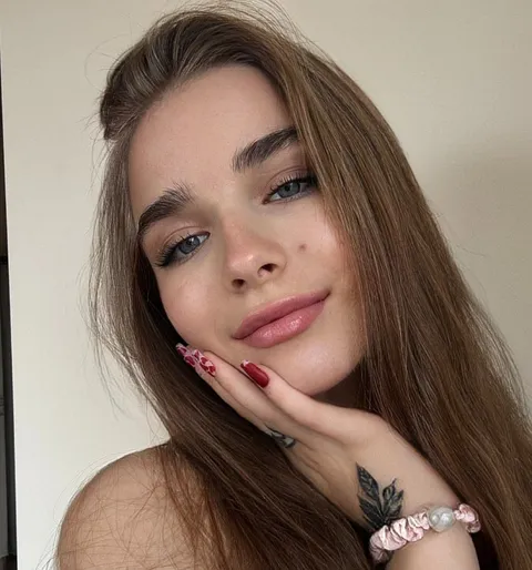 @emiliyadoll