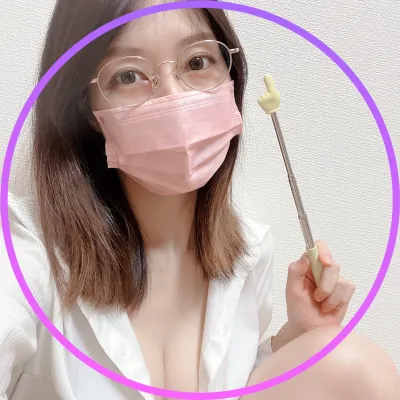 @japaneseneatgirl