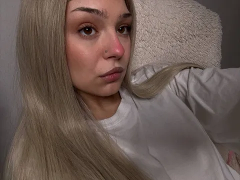 @lisabae