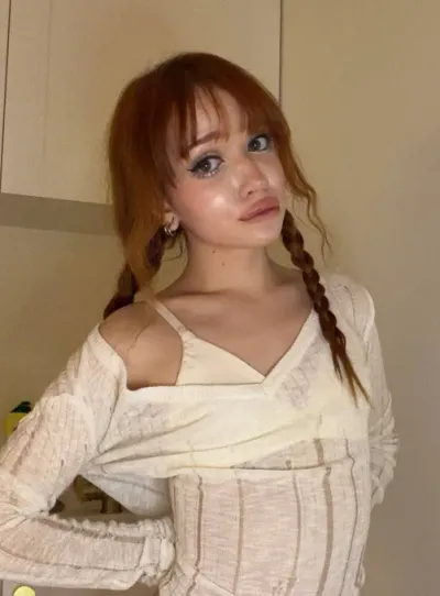 @lolabambii