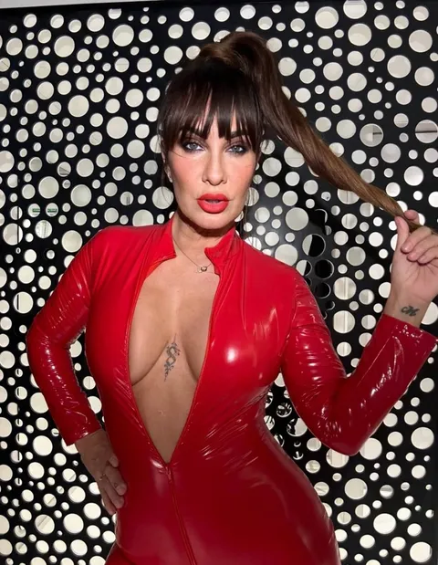 @mistressmommyuk
