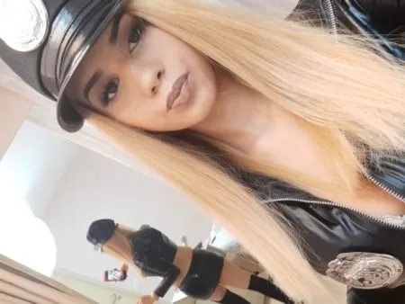 @nadiasins