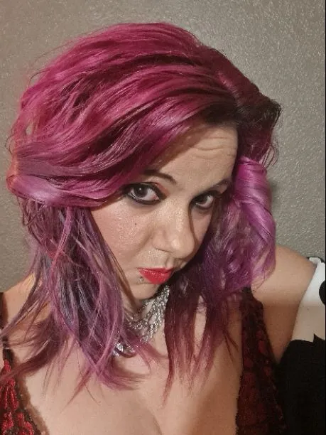 @submissiveprincess24