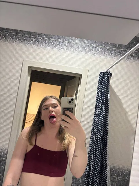 @translucyy