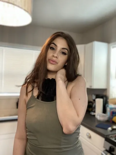 @zelinabanks