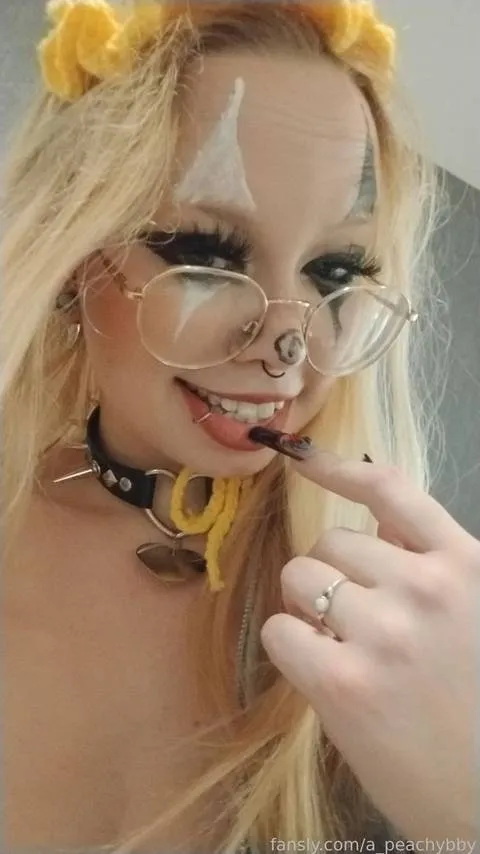 @a_peachybby