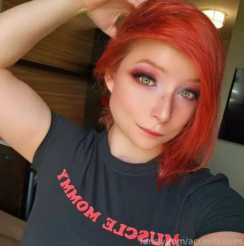 @accentkisses