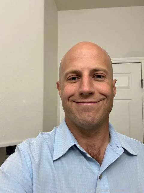 @adamcastle