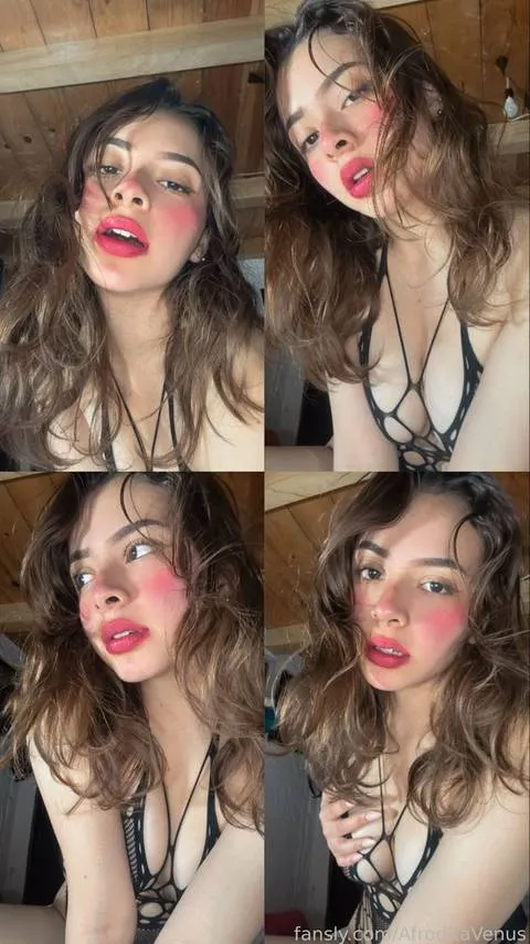 @AfroditaVenus