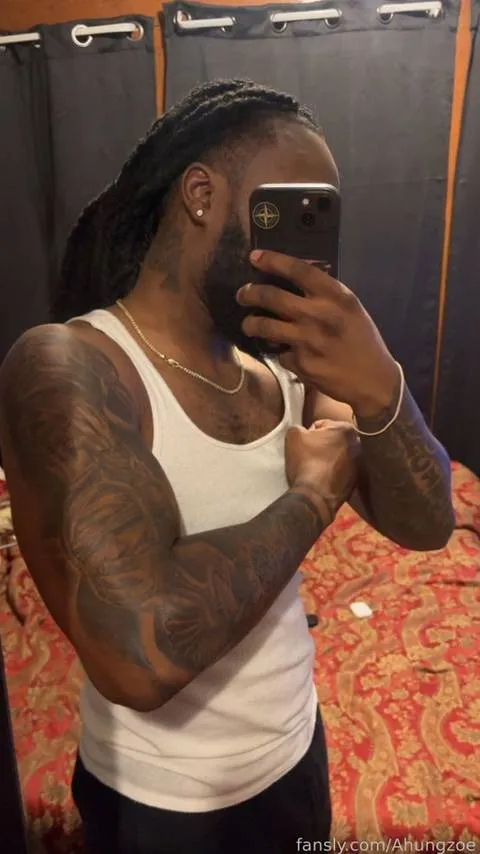 @Ahungzoe
