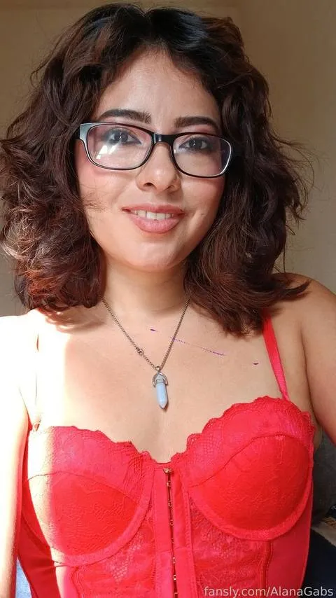 @AlanaGabs