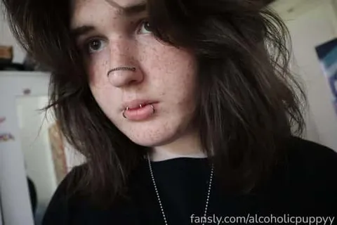 @alcoholicpuppyy