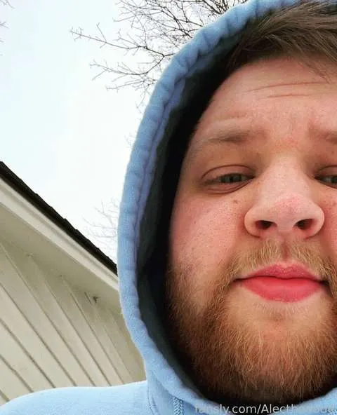 @Alecthedude