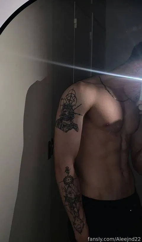 @Aleejnd22