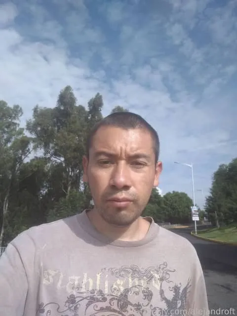 @alejandroft