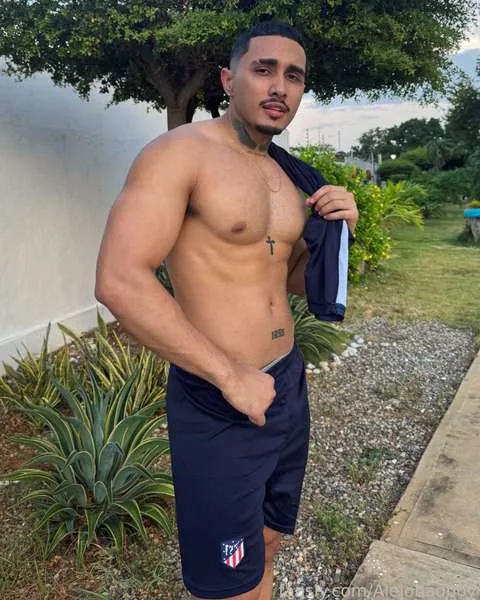 @Alejobadboy