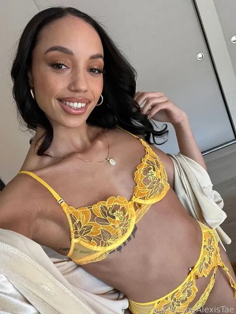 @AlexisTae