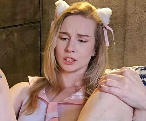@AliceKlay