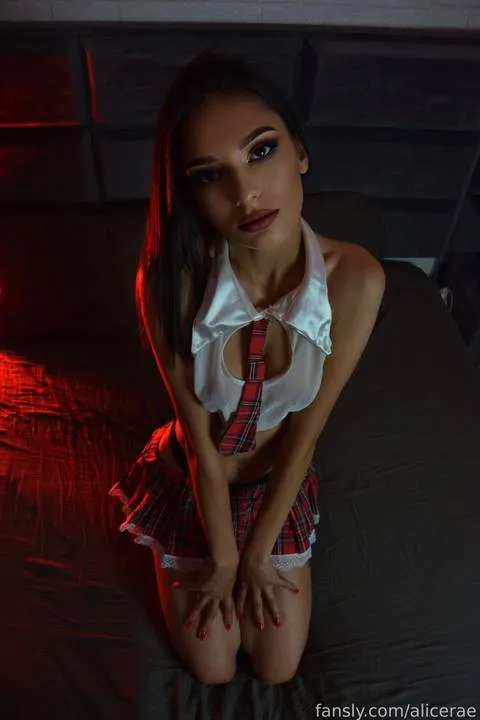 @alicerae