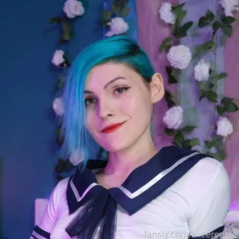 @aliceredfox