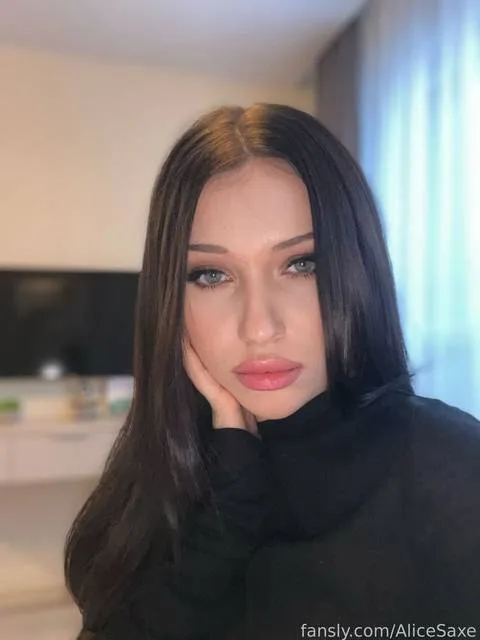 @AliceSaxe