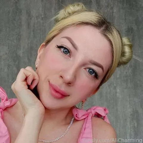 @AliCharming