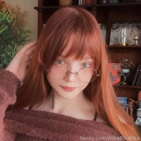 @AlisaLeafy