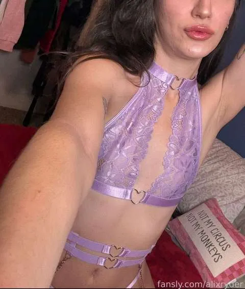 @alixryder