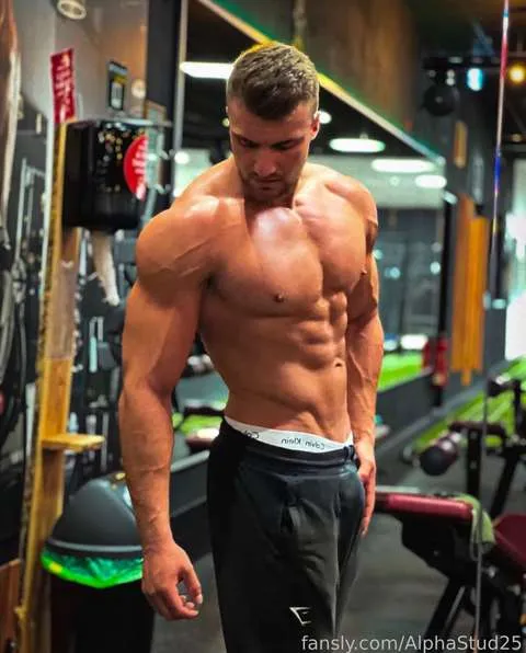 @AlphaStud25