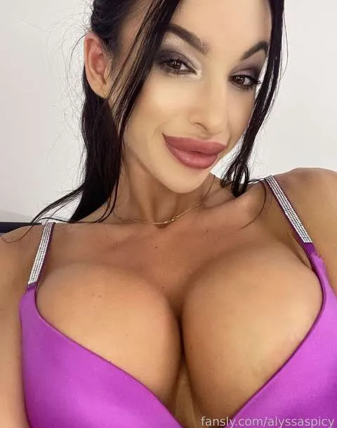 @alyssaspicy