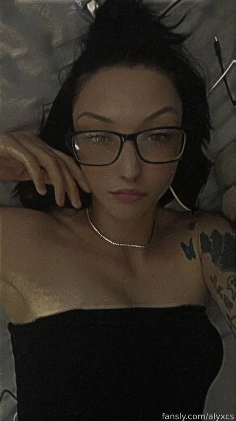 @alyxhbu