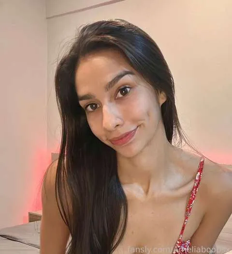 @Ameliaboobsx