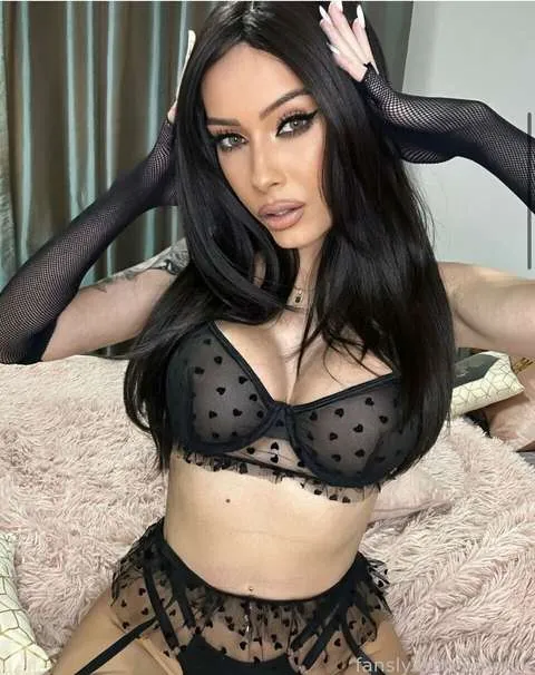 @Amelyk