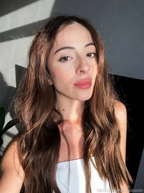 @amoooon