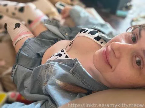 @AmyKitty