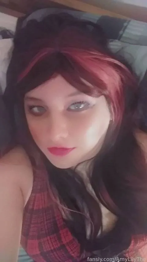 @AmyLilyTho