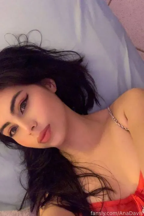 @AnaDavis
