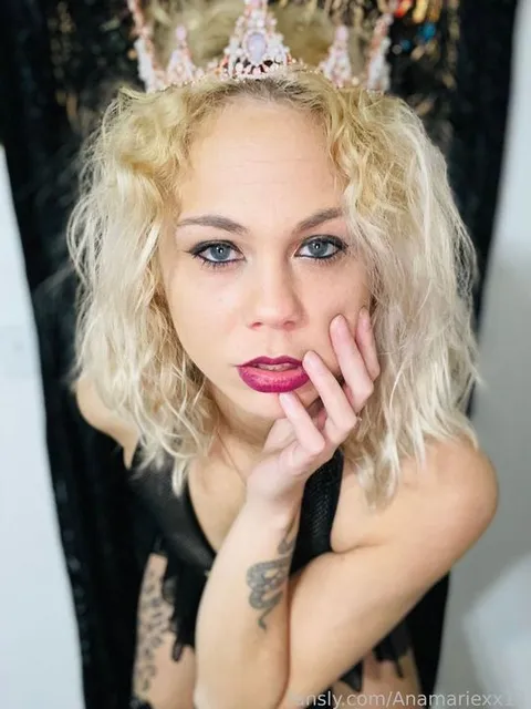 @Anamariexx12