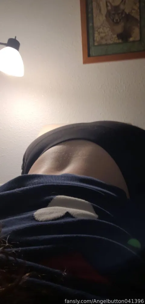 @Angelbutton041396
