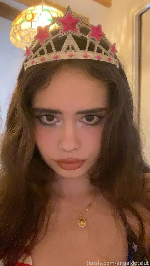 @angeldotslut