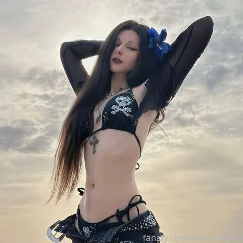 @annarainlee