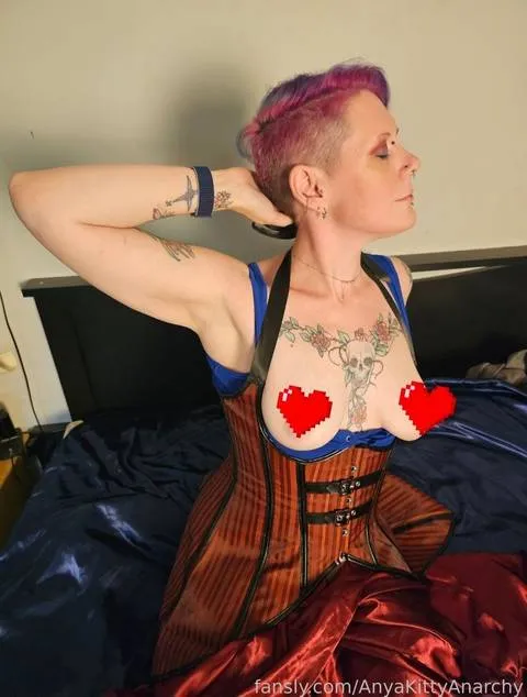 @AnyaKittyAnarchy