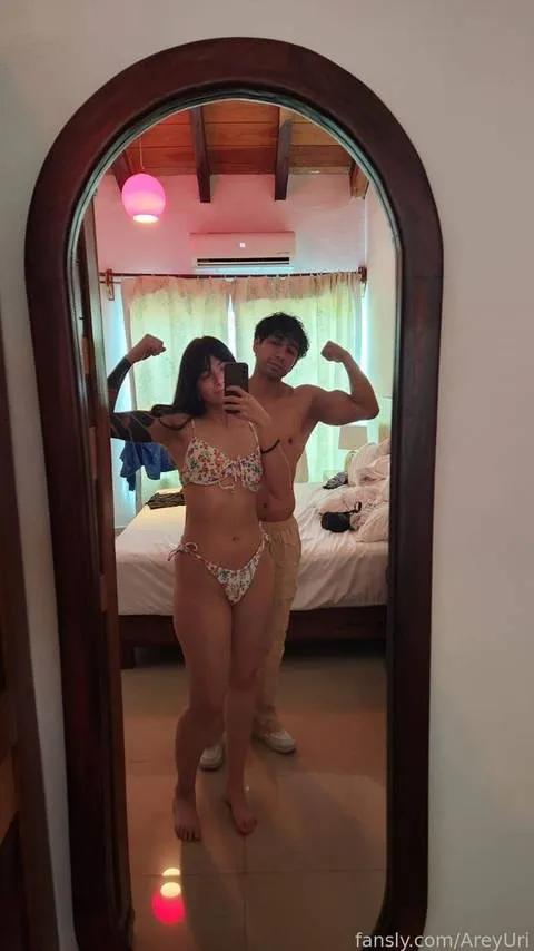 @AreyUri