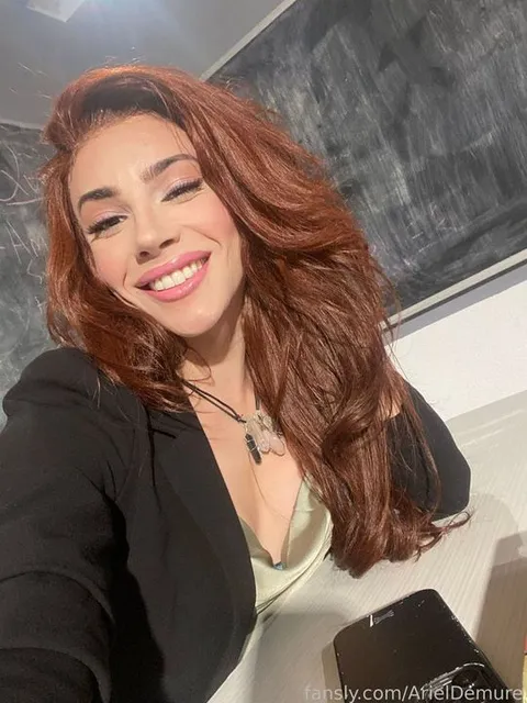 @ArielDemure