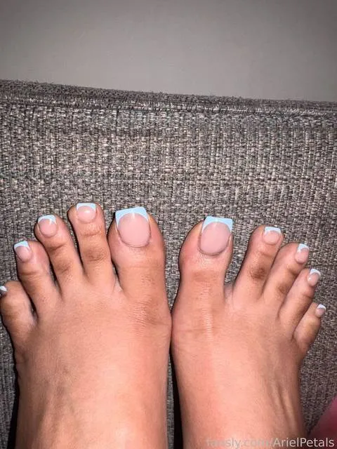 @ArielPetals