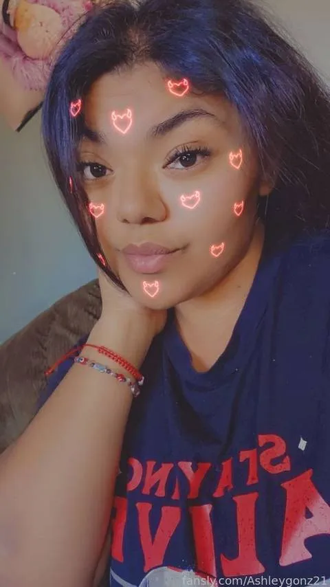 @Ashleygonz21