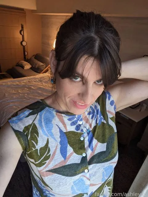 @ashleyxy