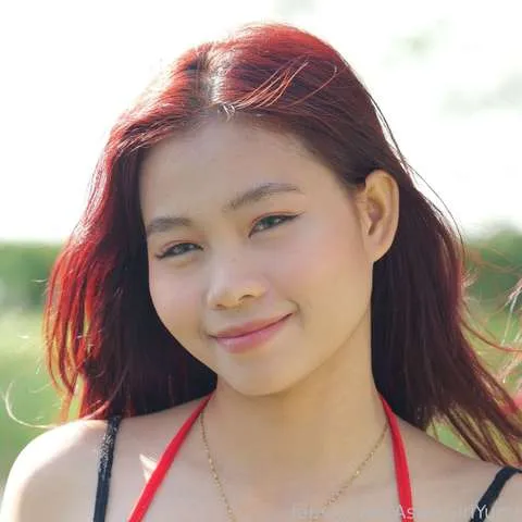 @AsianGirlYumi